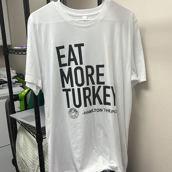 White Hamilton the Pig Carolina Hurricanes Hockey Pun T-shirt Unisex Large - Picture 2 of 7